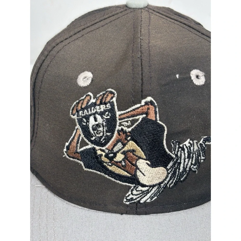VINTAGE‎ LOS ANGELES RAIDERS TAZ LOONEY TUNES CAP 1993 Youth